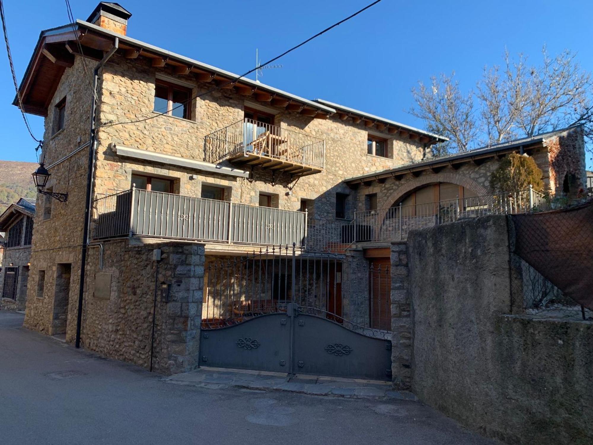 Apartaments Cal Bertran Bellver de Cerdanya Kültér fotó